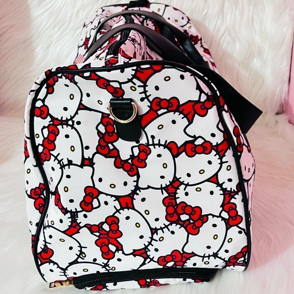 Hello Kitty Rolling Duffel Bag - Picture 3 of 4